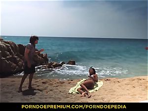 PORNDOE PEDIA mind-blowing black stunner beach bang-out tutorial